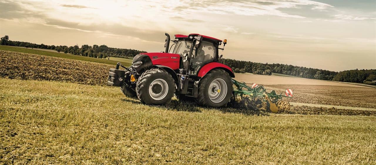 Test rates the Case IH Maxxum 145 Multicontroller the world’s most fuel-efficient four-cylinder tractor for field work